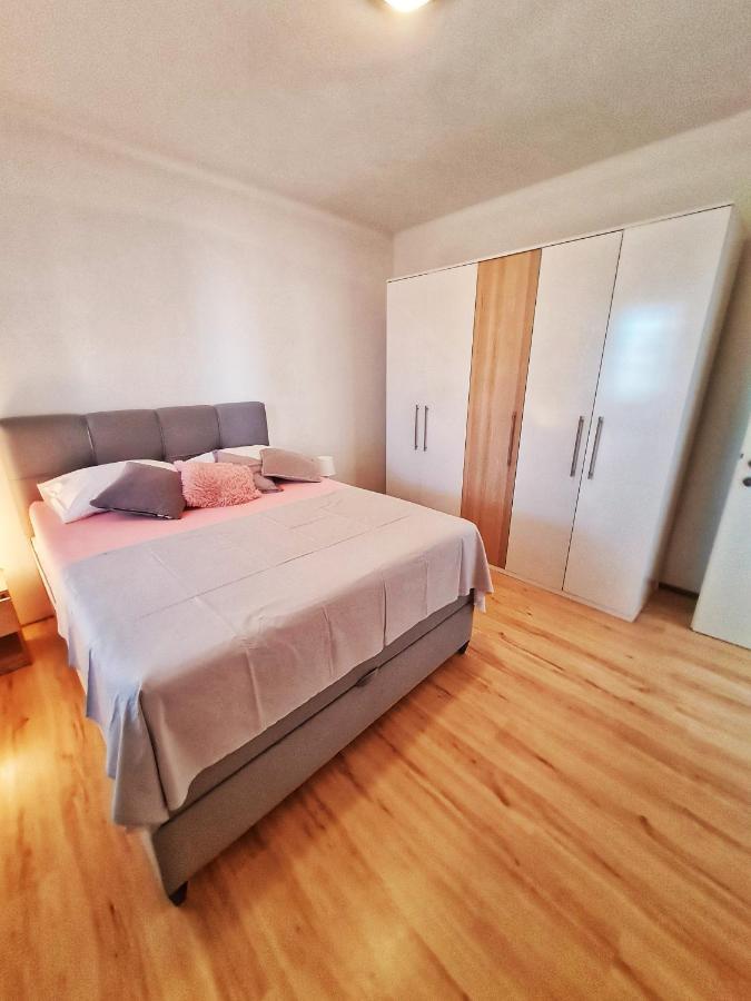 Apartmani Carmen Bibinje Dış mekan fotoğraf
